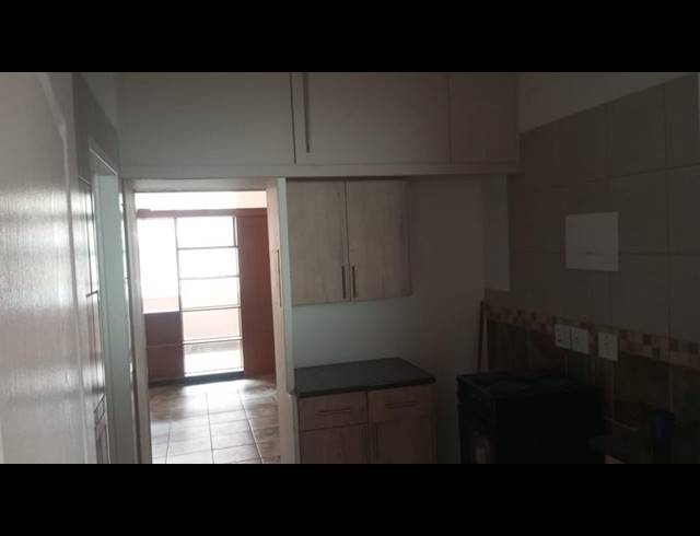 1 BEDROOM APARTMENT FOR SALE IN SUNNYSIDE